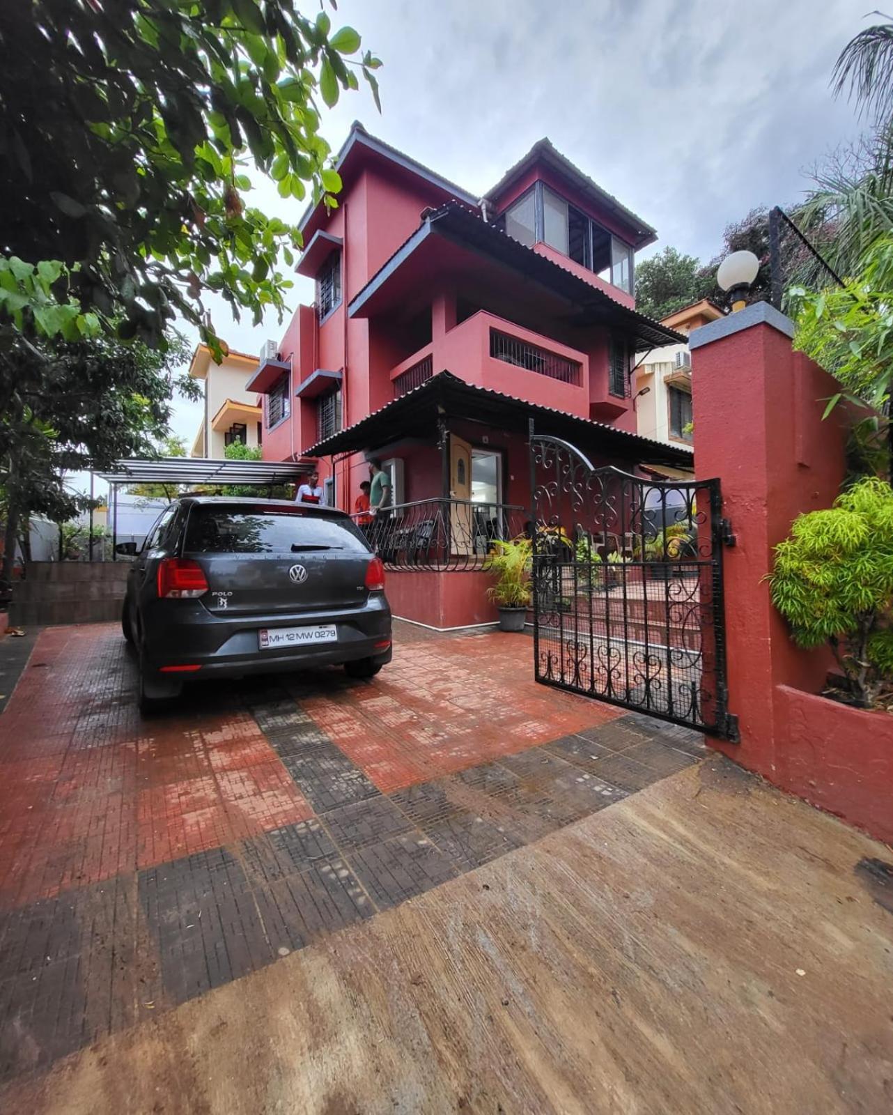 The Perfect Stays- Lal Mahal Villa With Disco Pool Lonavala Exterior photo